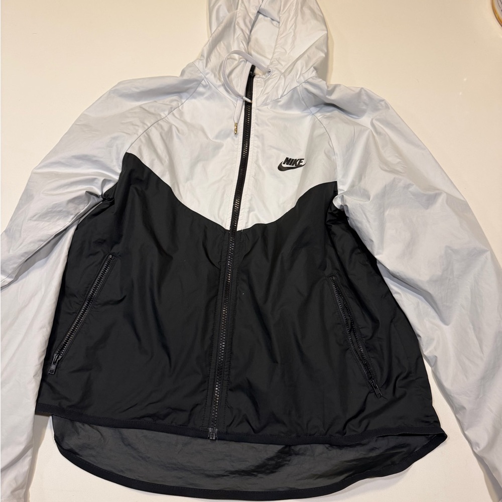 Nike windbreaker